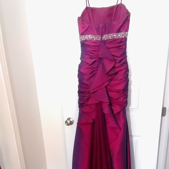 Prom dress - Picture 9 of 10